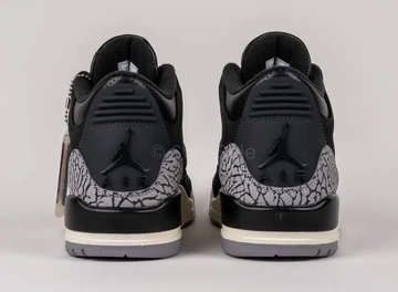 Jordan 3 Off Noir Leak von Hinten