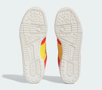 The Simpsons adidas Rivalry Low Treehouse of Horrors Sohle