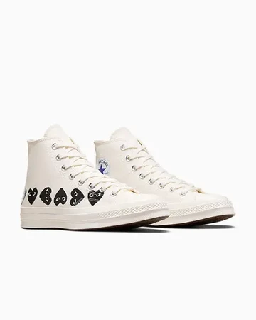 CDG Converse Chuck 70 Hi Milk Heart schräg