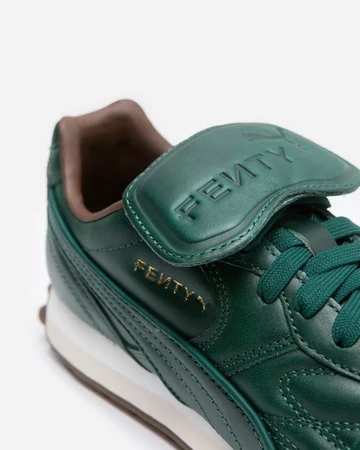 Fenty Puma Avanti Green details der zunge
