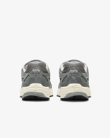 Nike P-6000 Flat Pewter - Ferse