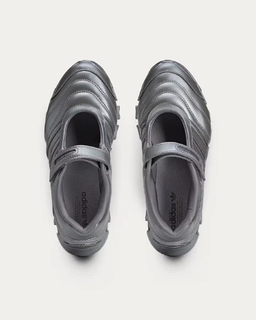 TAQWA x adidas Originals Megaride von oben