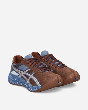 Kiko Kostadinov x ASICS Lyasa FF II Pack schräg