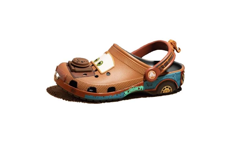 Cars Crocs Classic Clog Mater Hook Dead Stock