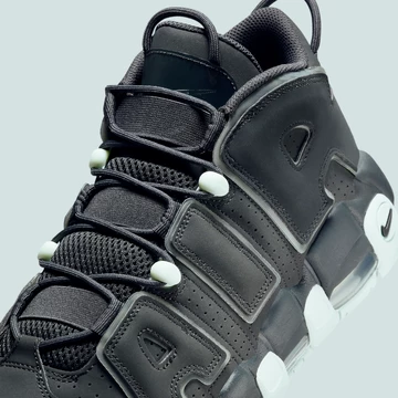 Details des Nike Air More Uptempo Dark Smoke Grey