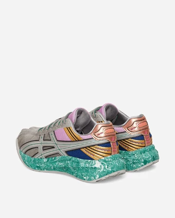 Kiko Kostadinov x ASICS Lyasa FF II Pack schräg