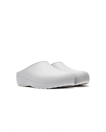 Crocs Classic Quiet Clog Mirage Paar von der Seite