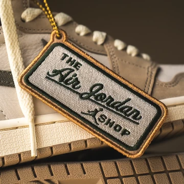 Nike Air Jordan 1 High Khaki