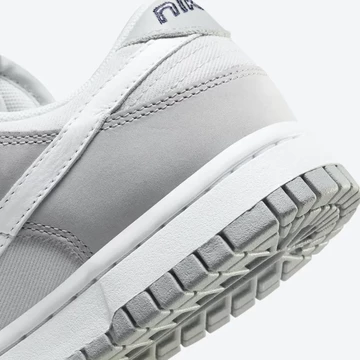 Dunk Low LX Light Smoke Grey Detail Ferse