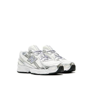 New Balance 740 Linen Silver Metallic schräg