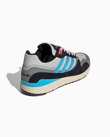 adidas Oregon Ultra Tech Grey Samba Blue schräg