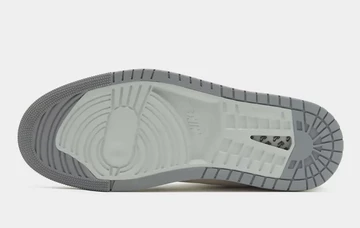 Jordan 1 Zoom CMFT 2 Particle Grey Sohle