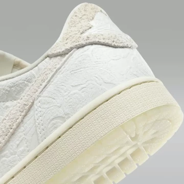 Chris Paul Jordan 1 Low OG Light Cream Sail Detail Ferse
