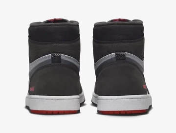 Jordan 1 High Gore-Tex Black Red von Hinten