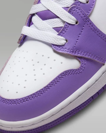 Jordan 1 Mid GS Venom Purple toebox