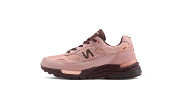 New Balance 992 Made in USA Pink Chalk