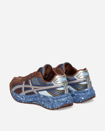 Kiko Kostadinov x ASICS Lyasa FF II Pack schräg