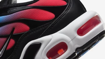 Air Max Plus Light Crimson Detail Ferse