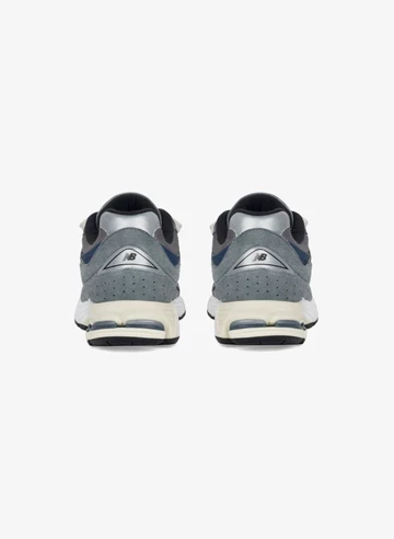 JJJJound New Balance 2002R Storm Blue von hinten