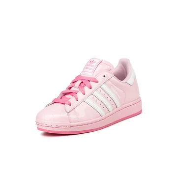 Care Bears x adidas Superstar II Cheer Bear schräg