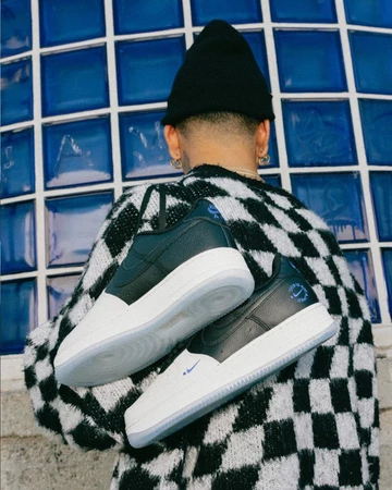 dotSWOOSH Air Force 1 Low TINAJ - Lookbook (1)