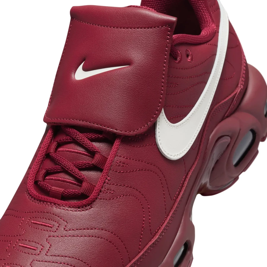 Air Max Plus Tiempo Team Red HM5654-600 | Dead Stock