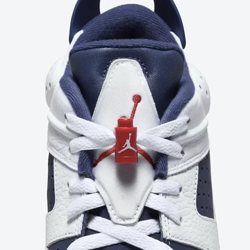 Jordan 6 Low Golf Olympic Detail Zunge