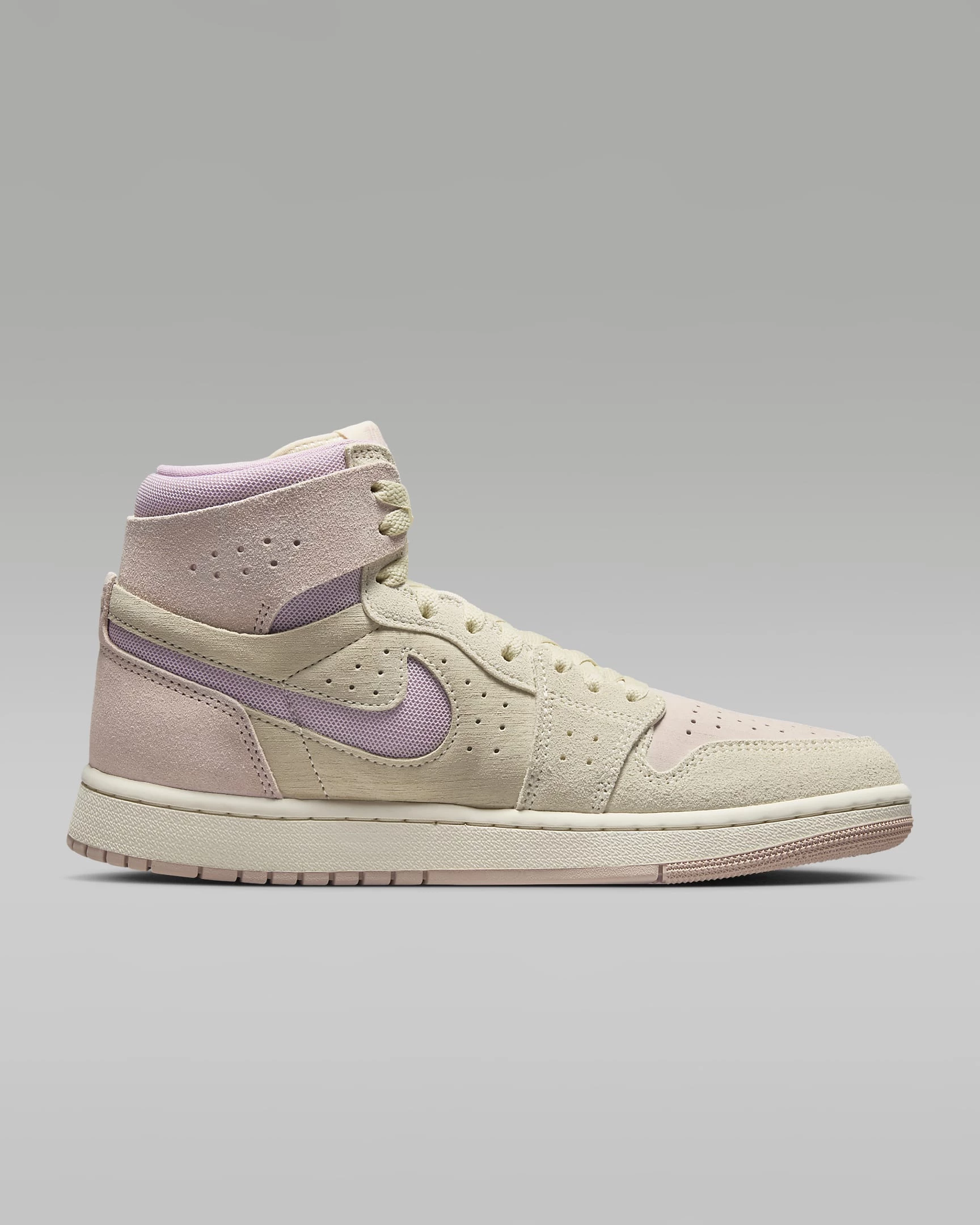 Nike Air Jordan 1 ベージュ/パープル　DV1305-100 DV1305-100 Nike Air Jordan 1 Zoom CMFT 2 Particle Beige Plum