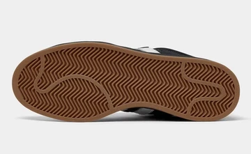 Korn adidas Campus 00s Sohle