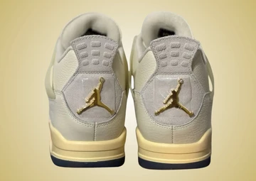 Nike Air Jordan 4 Birds of Paradise
