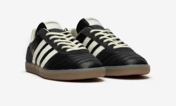 SNS adidas Football Collection Black Paar