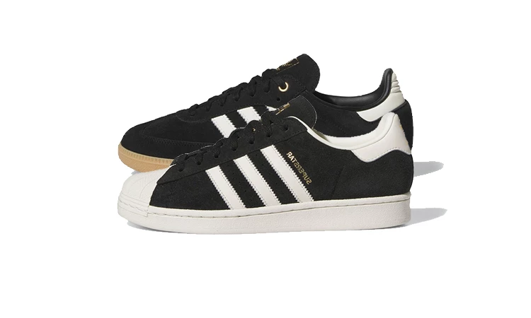 Foot locker black adidas online