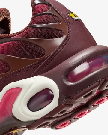 Air Max Plus Burgundy Crush Detailbild