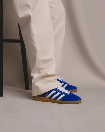adidas Hand 2 Blue White On Feet