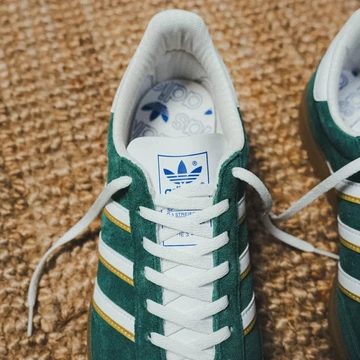 adidas Hand 2 Green White Detail Zunge