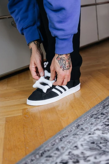 Jeremy Scott adidas Campus am Fuß