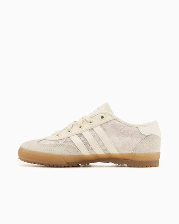 Naked x adidas Crystal White Tischtennis Innenseite