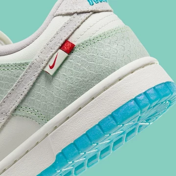 Dunk Low LX Just Do It - Ferse Detail