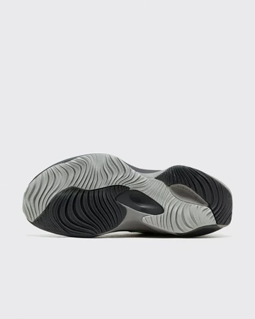 New Balance Warped Runner Green Sohle