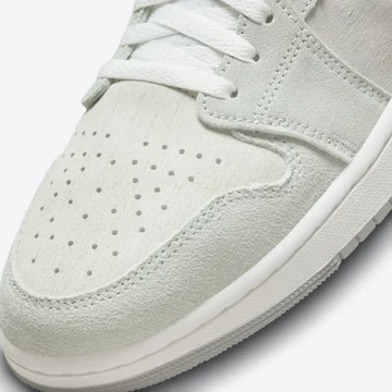 Jordan 1 Zoom CMFT 2 Particle Grey Detail Toebox