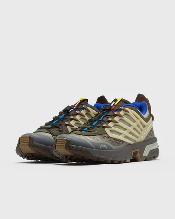 A-COLD-WALL x Salomon ACS Pro Pack schräg