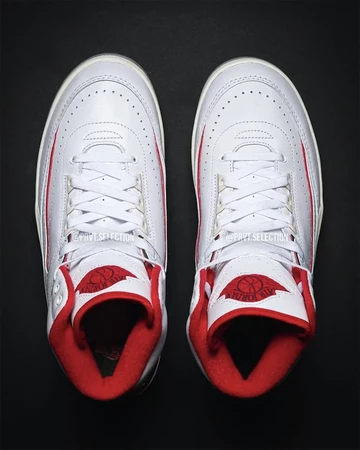 Jordan 2 Origins von Oben