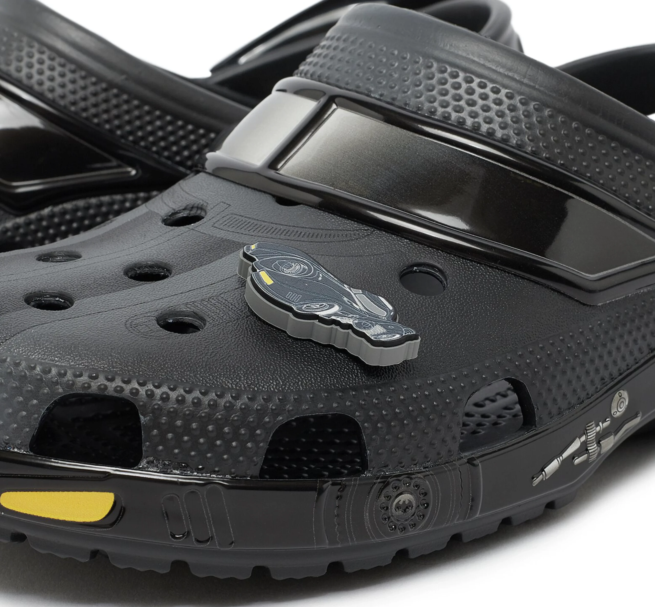 Batman x Crocs Classic Clog Batmobile 210219-001 | Dead Stock
