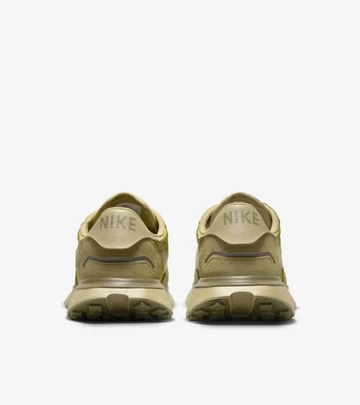 Nike Phoenix Waffle Neutral Olive