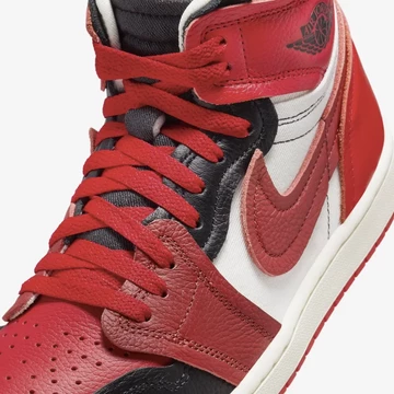 Jordan 1 High MM Sport Red Detail Zunge
