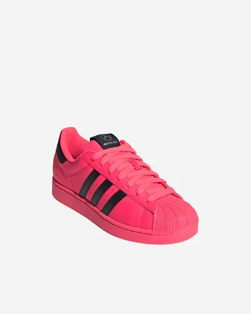 adidas Superstar Mercedes AMG Petronas Formula One Team schräg