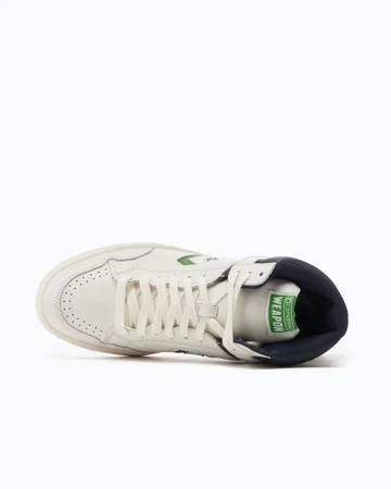 Kasina Converse Weapon von Oben