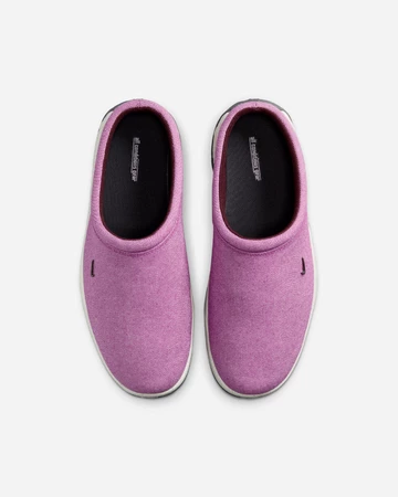 Nike ACG Rufus Bold Berry Paar von oben