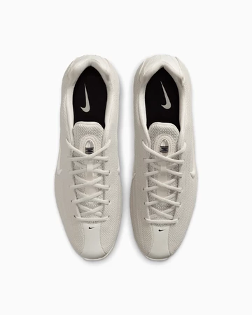 Nike Shox Z Light Bone Paar von oben