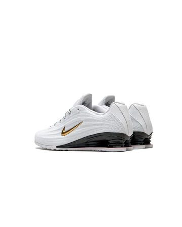 Nike Shox Z White Metallic Gold schräg